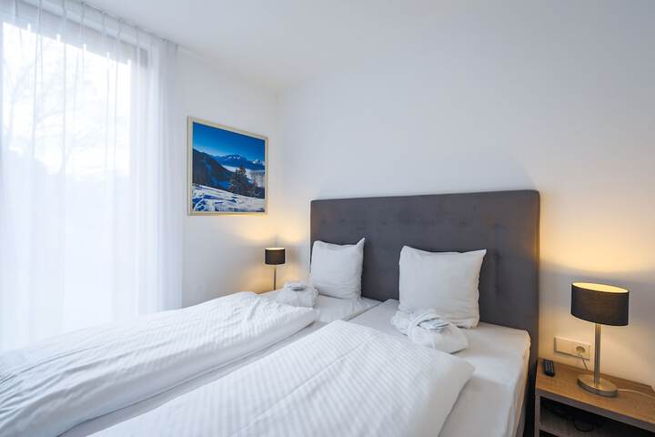 Room 9 of 26