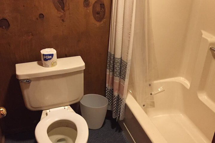 Room 17 of 53