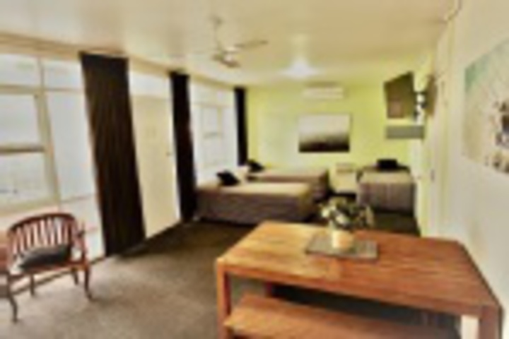 Room 77 of 228