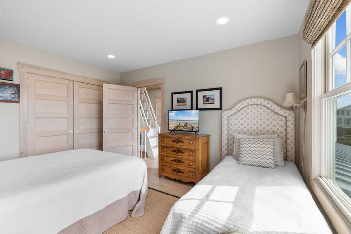 Room 554 of 759
