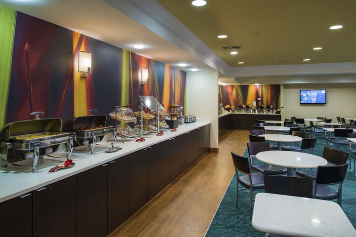 Breakfast buffet