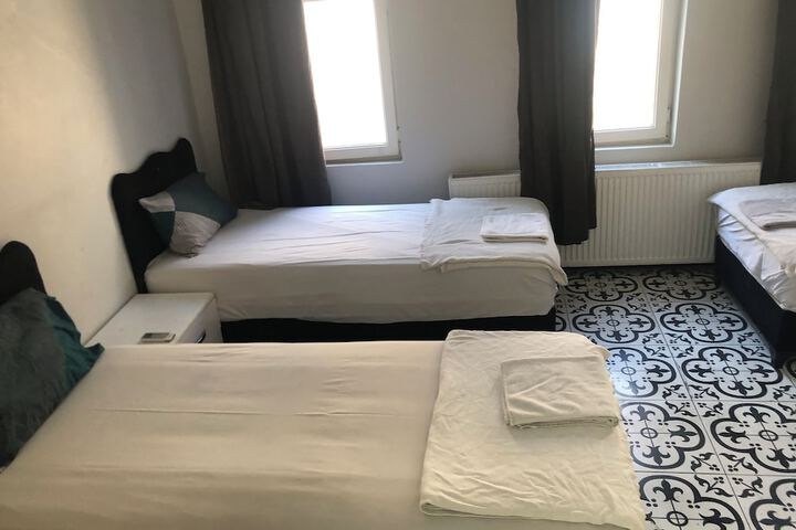 Room 62 of 137