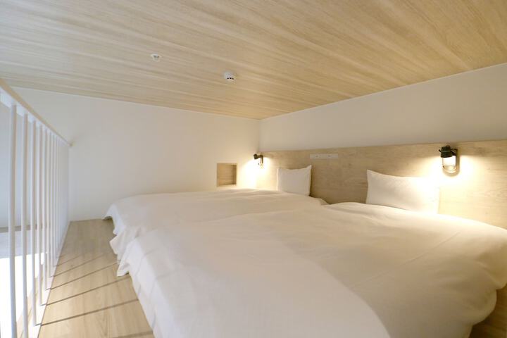 Room 20 of 94