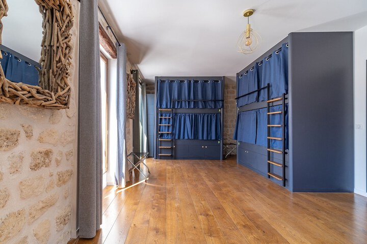 Room 20 of 39