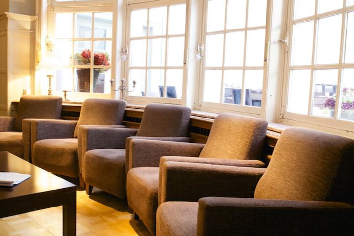 Hotel Lobby
