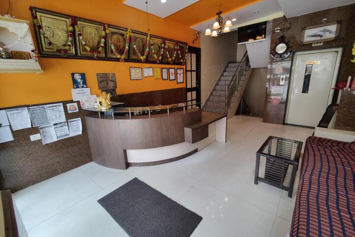 HOTEL ARIHANT PALACE