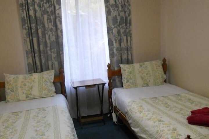Room 14 of 31
