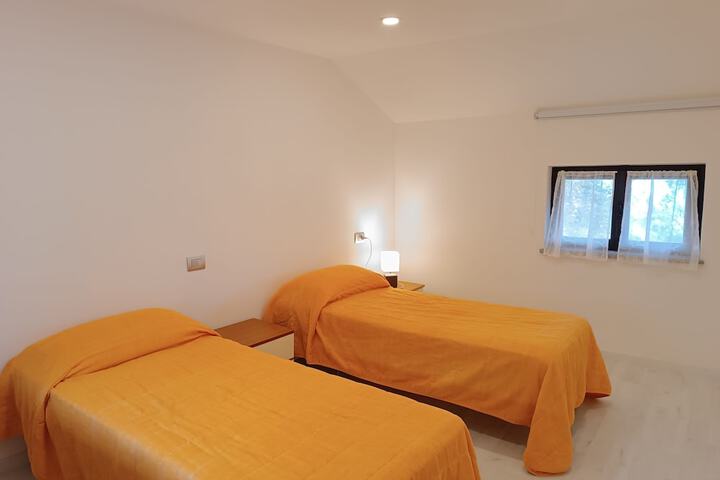 Room 6 of 21