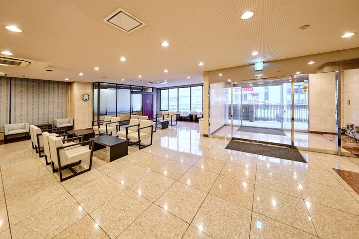 Guest Lobby