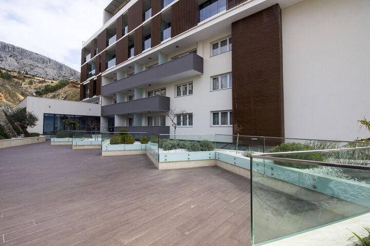 Hotel 126 of 136