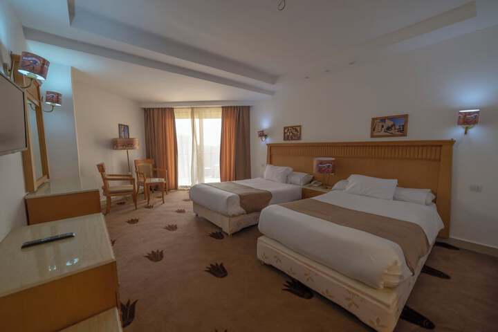 Room 37 of 109