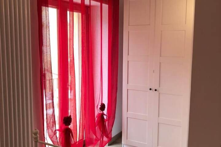 Room 16 of 23