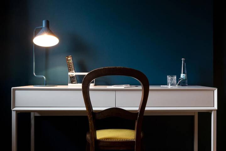 Room 8 of 26