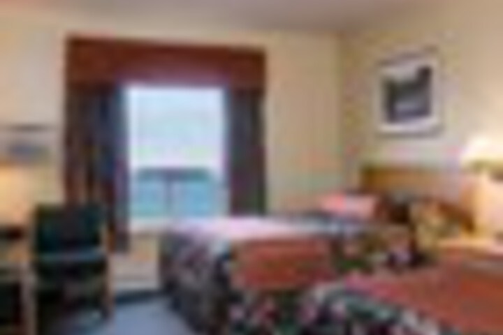 Room 14 of 141