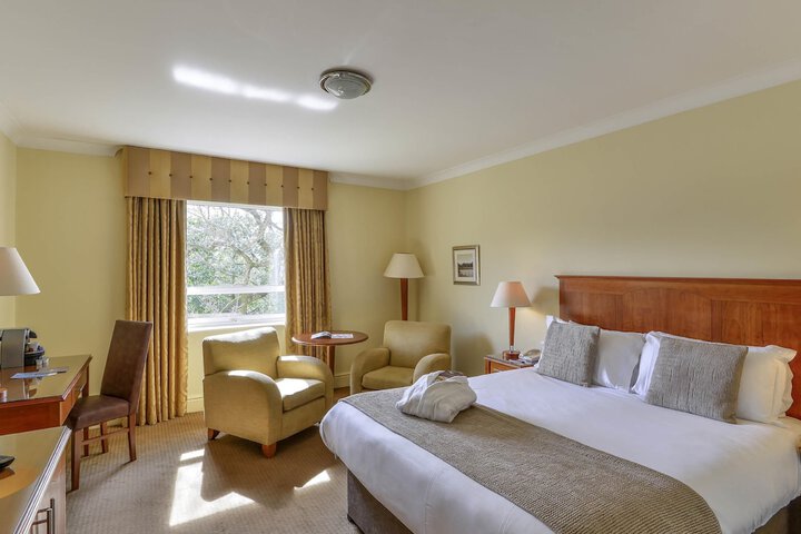Room 9 of 158