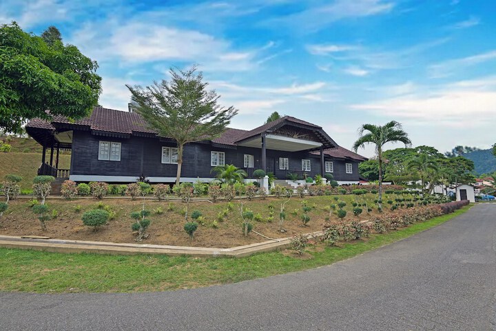 Photo of Hotel O Asiacamp Resort National Park Kuala Tahan