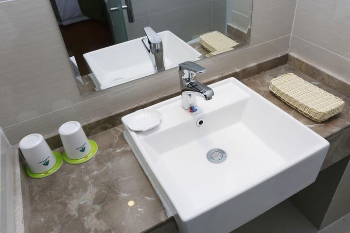 Vatica Hotel(Hefei North Second Ring Road Silihe Road)