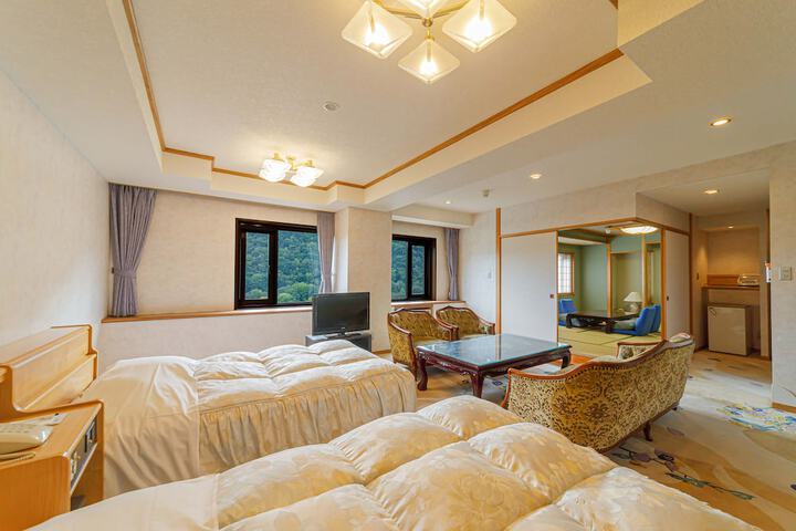 Room 15 of 188