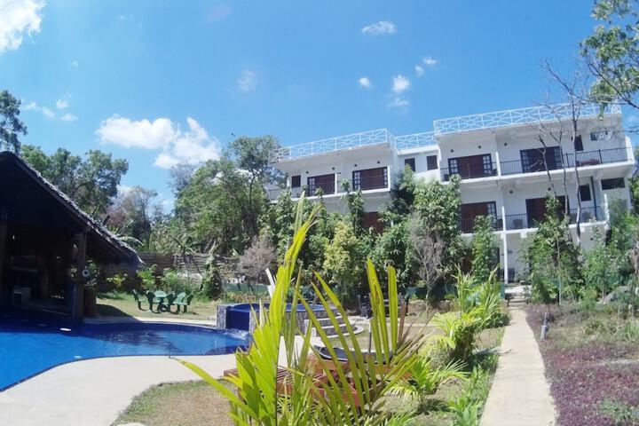 Pool Hotel