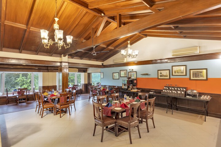 Dining Photos