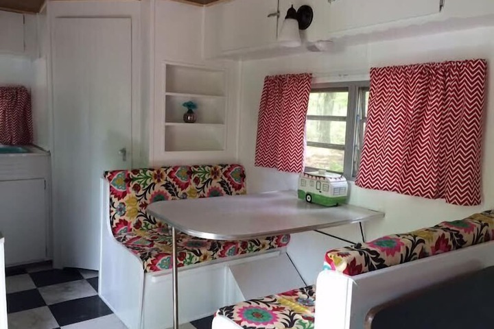 Room 13 of 41