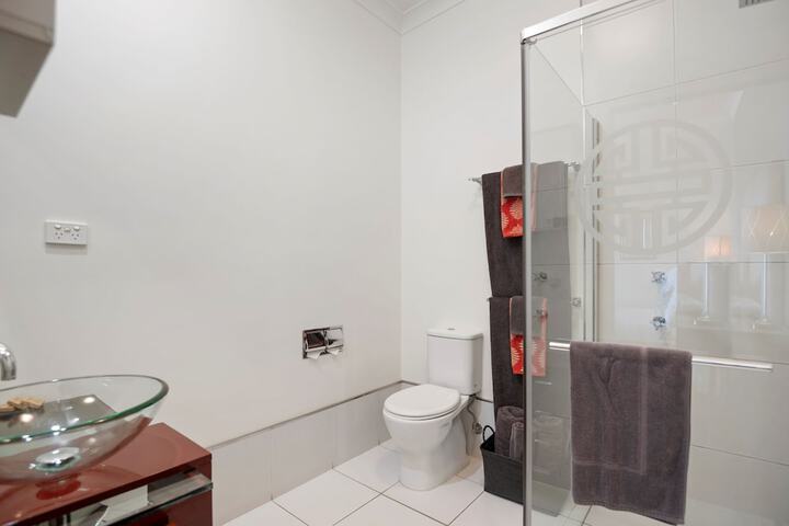 Room 16 of 20
