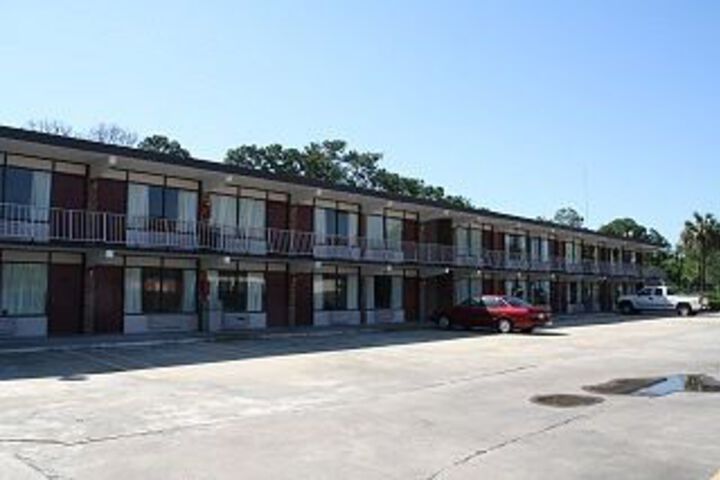 Photo of Budget Motel & Efficiencies
