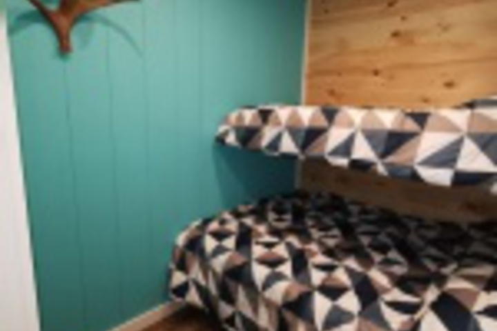 Room 208 of 646