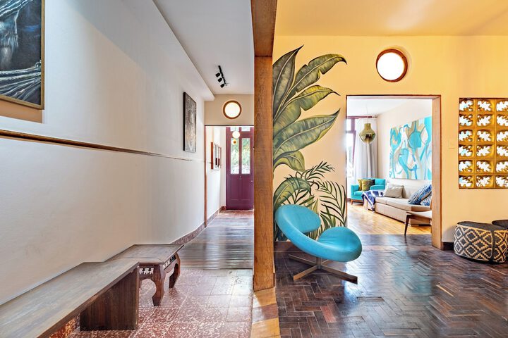 Hotel Interior 4 of 92