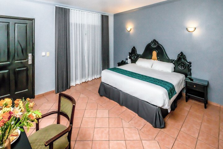 Room 48 of 179
