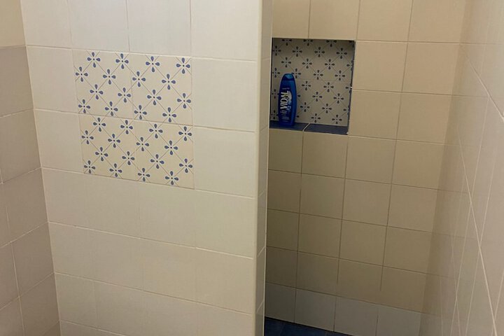 Room 12 of 87