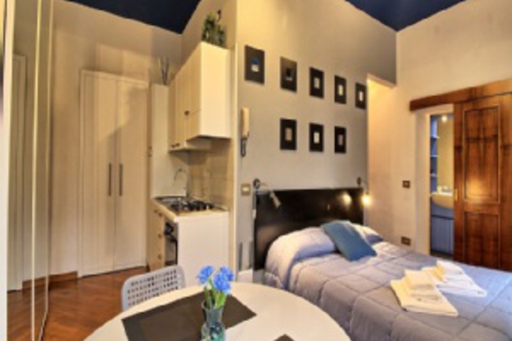 Room 93 of 528