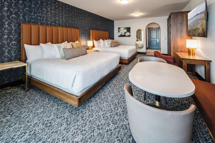 Room 61 of 220
