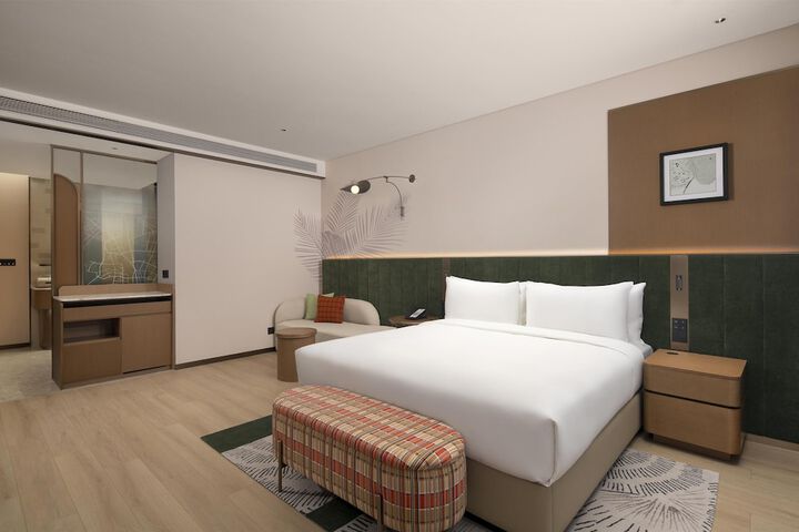 Room 14 of 49