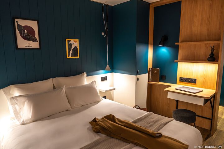 Room 11 of 56