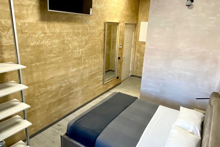 Room 20 of 52