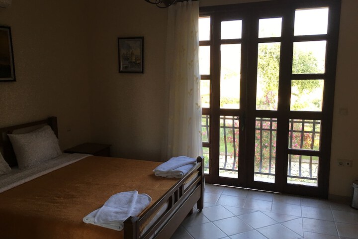 Room 19 of 117