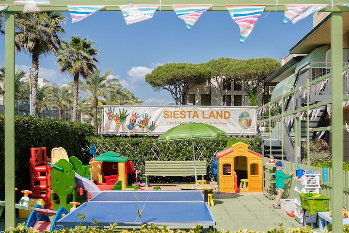 Children's play area - outdoor