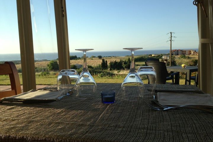 Dining 72 of 118