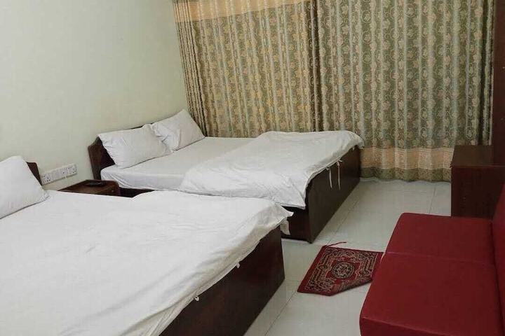 Room 16 of 64