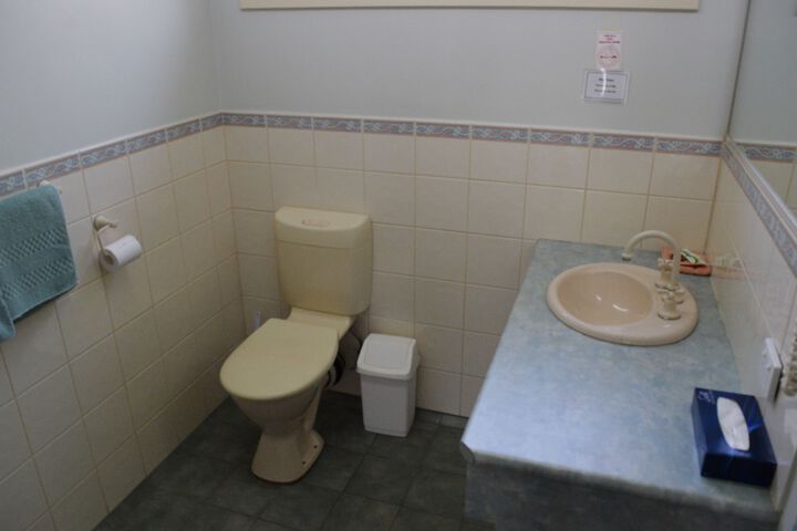 Room 30 of 64