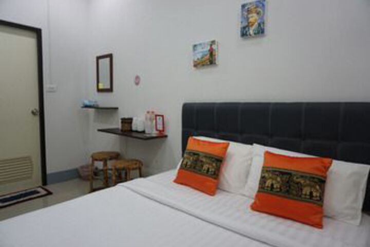 Room 20 of 27