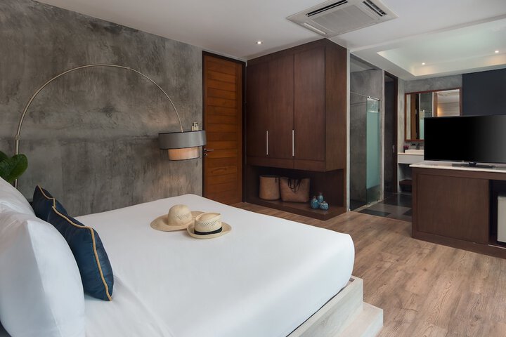 Room 37 of 225