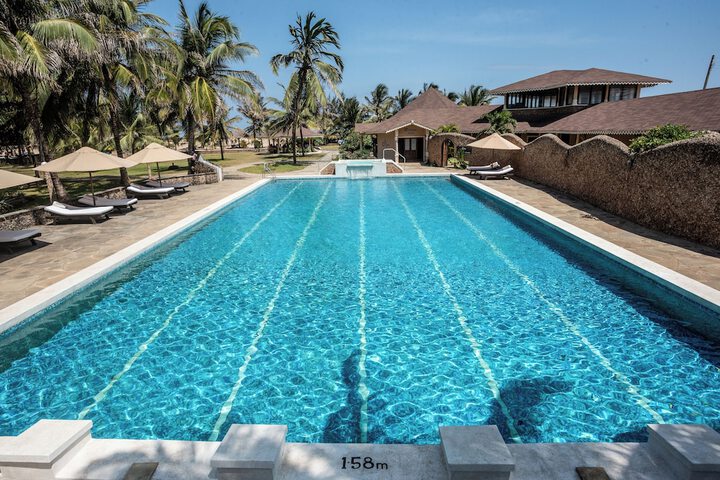 Pool 66 of 143