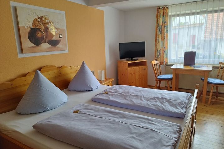 Room 18 of 51