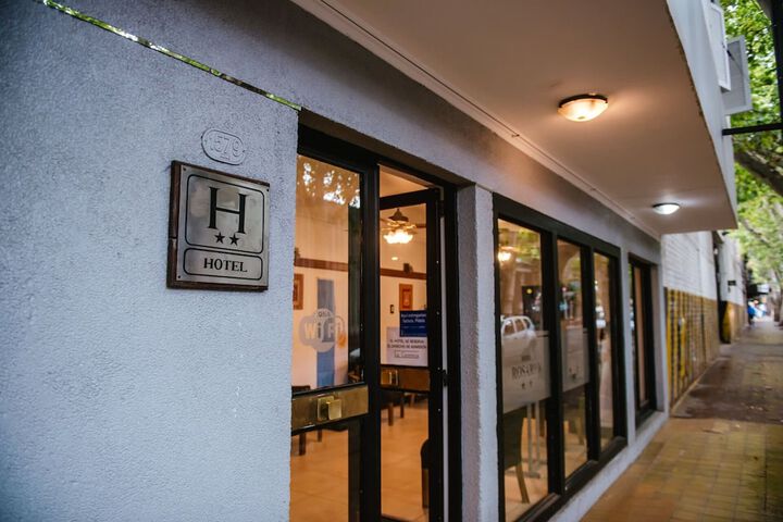 Hotel 2 of 27