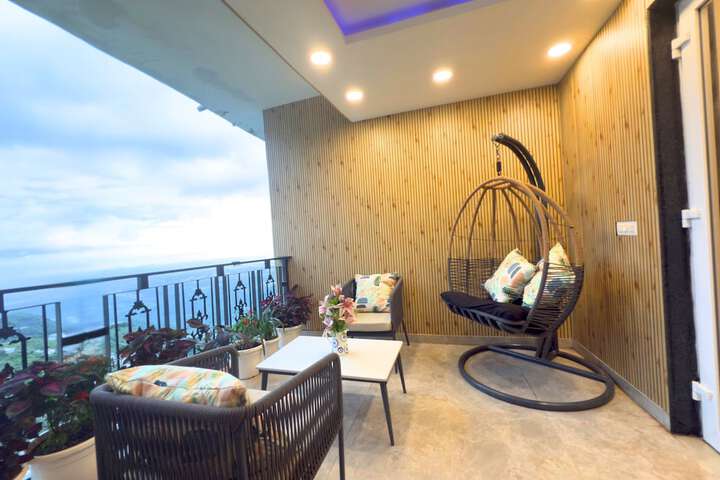 Terrace/Patio 48 of 50