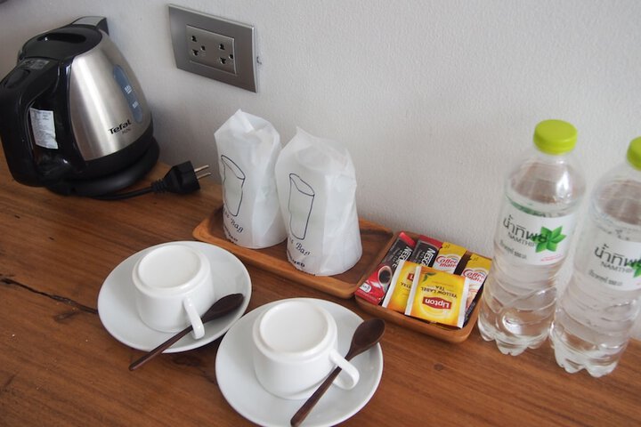 Breakfast/Coffee Service 22 of 56