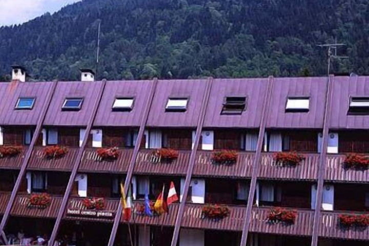 Hotel 50 of 50