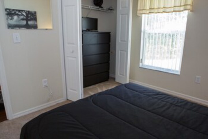 Room 17 of 19